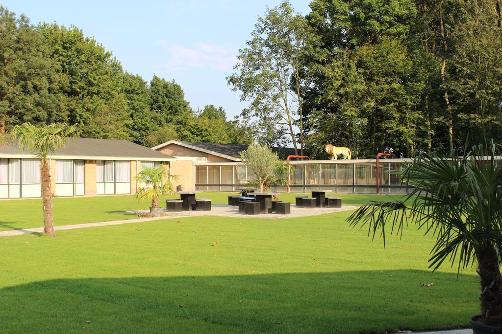 Hotel De Elderschans Aardenburg Bagian luar foto