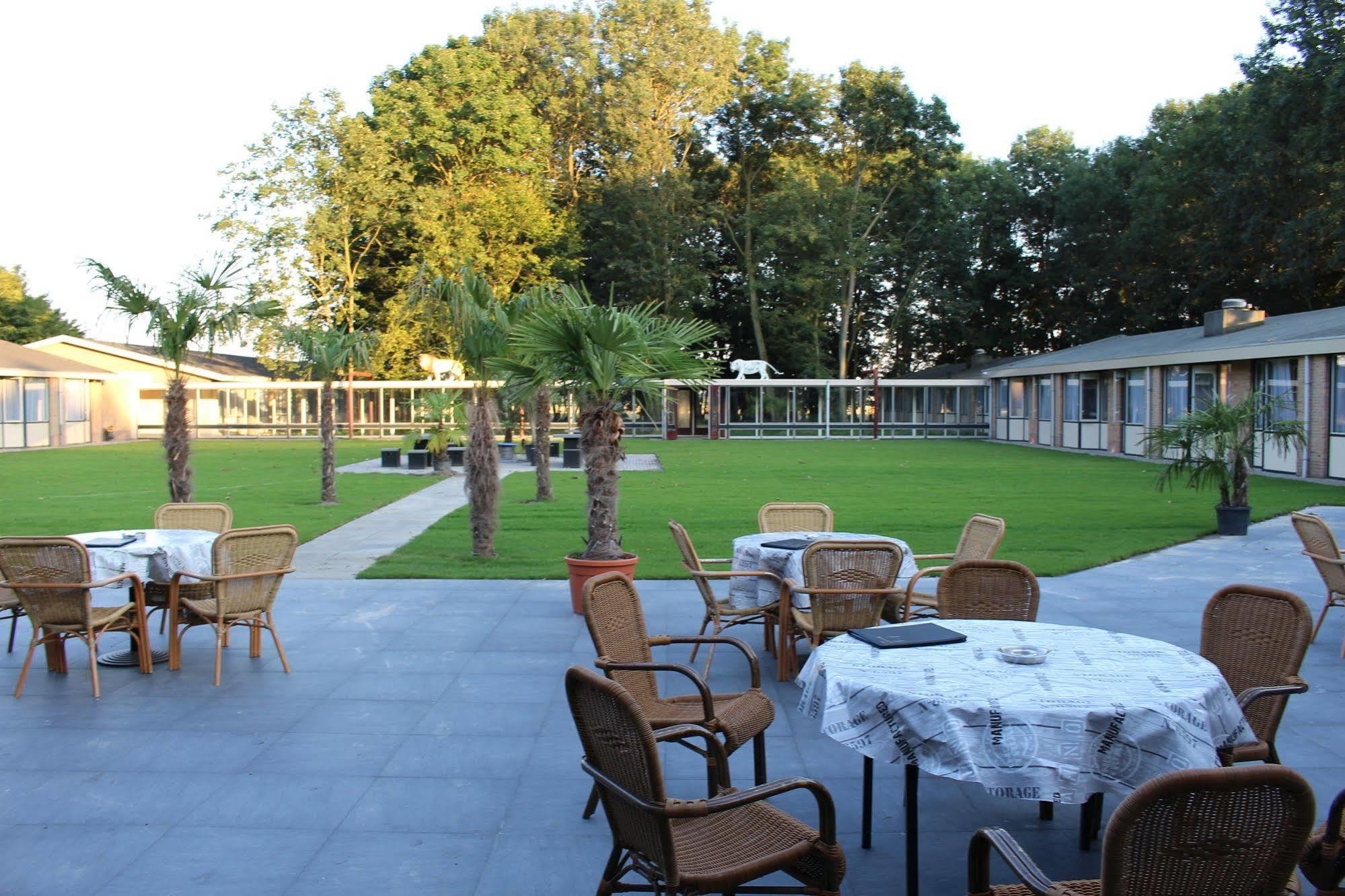 Hotel De Elderschans Aardenburg Bagian luar foto